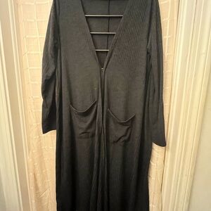 LuLaRoe “M” Black Duster Sweater, long, lightweight, pockets.  For all Occasions